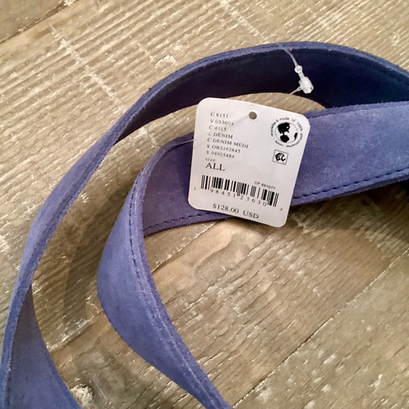 Free People Suede Caravan bag NWT Color- SKY - Picture 7 of 7